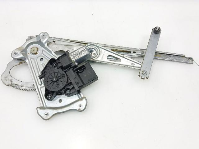 Mechanizm podnoszenia szyby drzwi przednich prawych 807203154R RENAULT
