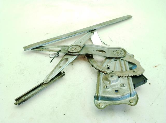 Mechanizm podnoszenia szyby drzwi przednich prawych 807206454R RENAULT