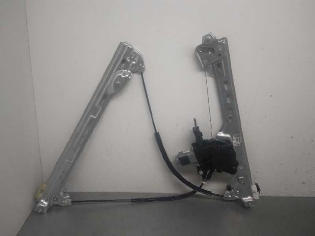Mechanizm podnoszenia szyby drzwi przednich prawych 807206746R RENAULT