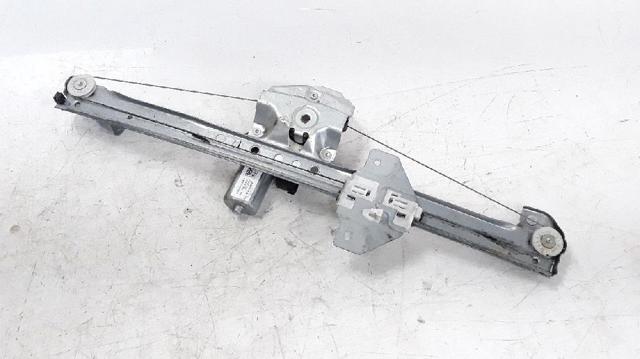 Mechanizm podnoszenia szyby drzwi przednich prawych 807209071R RENAULT