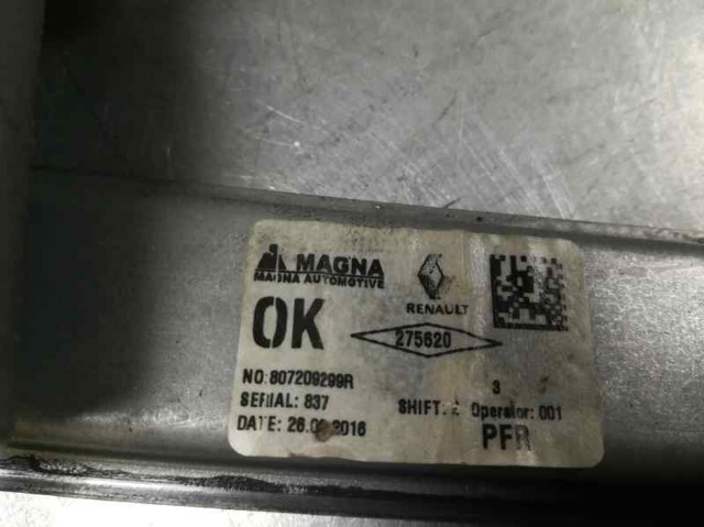 Mechanizm podnoszenia szyby drzwi przednich prawych 807209299R RENAULT
