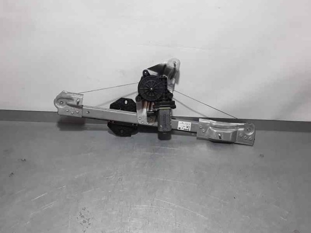 Mechanizm podnoszenia szyby drzwi przednich prawych 807209299R RENAULT
