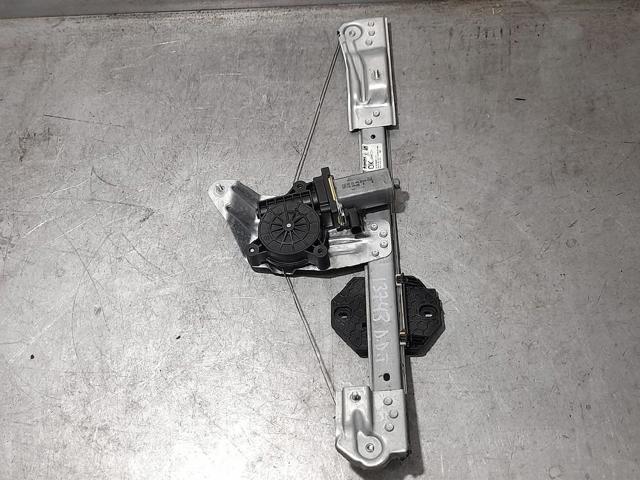 Mechanizm podnoszenia szyby drzwi przednich prawych 807209299R RENAULT