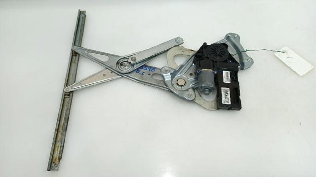 Mechanizm podnoszenia szyby drzwi przednich lewych 807212569R RENAULT