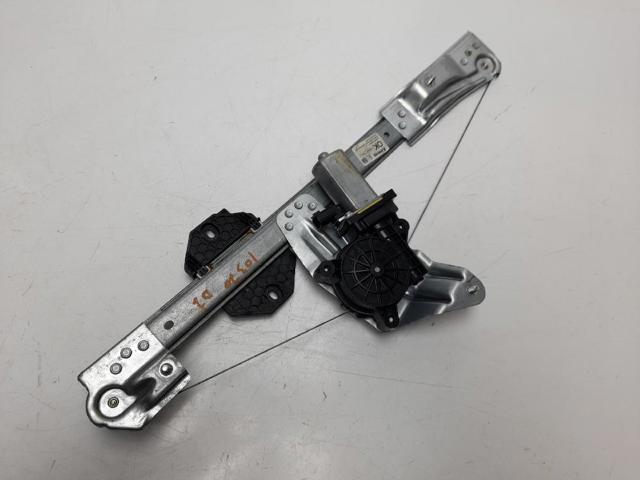 Mechanizm podnoszenia szyby drzwi przednich lewych 807213282R RENAULT