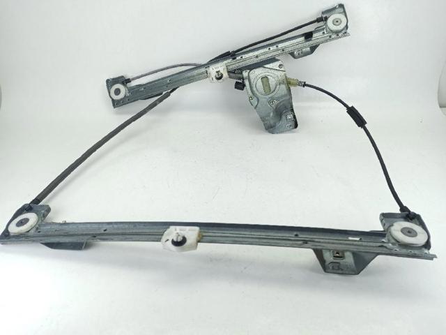 Mechanizm podnoszenia szyby drzwi przednich lewych 807213441R RENAULT