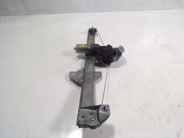 Mechanizm podnoszenia szyby drzwi przednich lewych 807213915R RENAULT