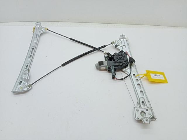 Mechanizm podnoszenia szyby drzwi przednich lewych 807215959R RENAULT