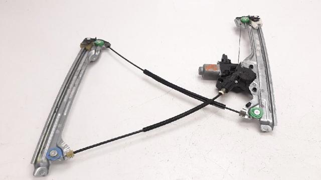 Mechanizm podnoszenia szyby drzwi przednich lewych 807215959R RENAULT