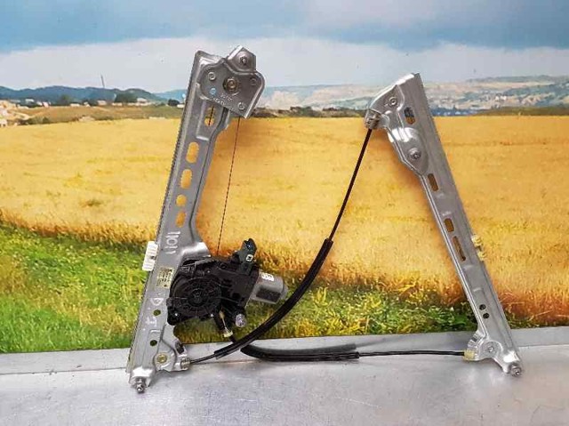 Mechanizm podnoszenia szyby drzwi przednich lewych 807215959R RENAULT