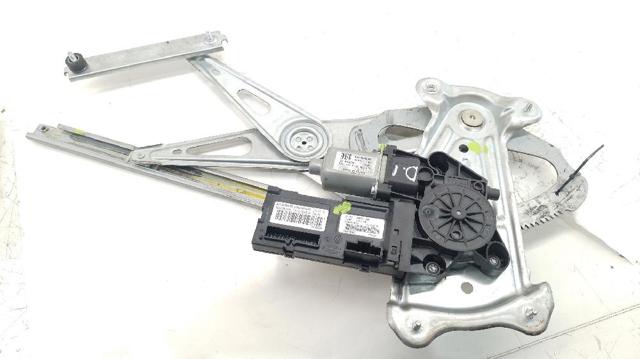 Mechanizm podnoszenia szyby drzwi przednich lewych 807216718R RENAULT