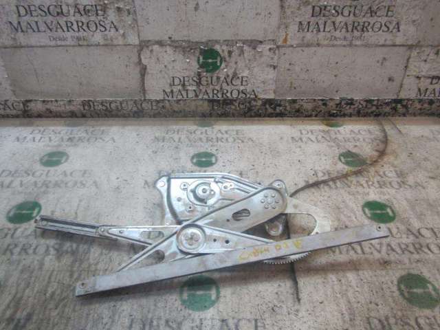 Mechanizm podnoszenia szyby drzwi przednich lewych 807218465R RENAULT