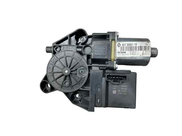 Mechanizm podnoszenia szyby drzwi przednich prawych 807300011R RENAULT