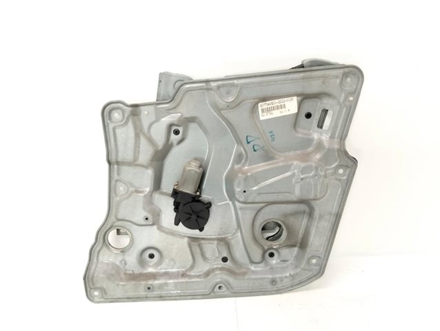 Mechanizm podnoszenia szyby drzwi przednich prawych 80770AV601 NISSAN