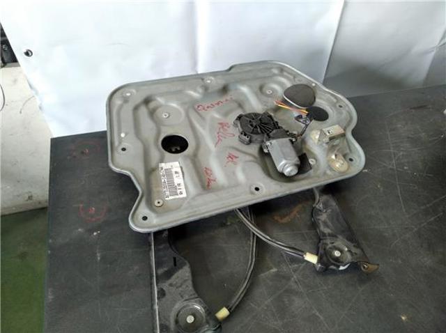 Mechanizm podnoszenia szyby drzwi przednich prawych 80770JD00A NISSAN