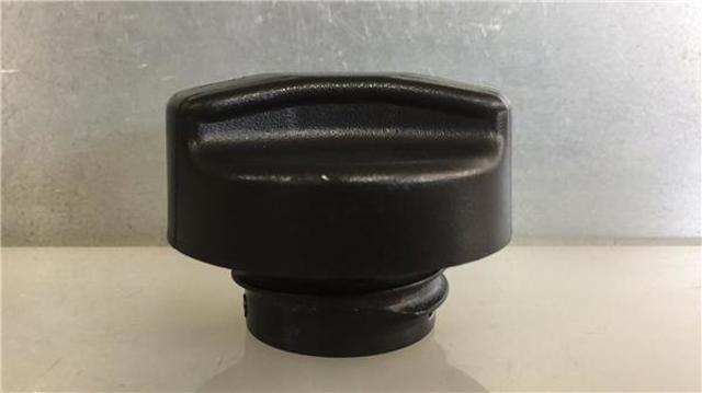 Korek wlewu paliwa Saab 9-3 YS3F