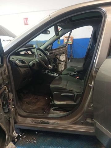 808330007R Renault (RVI)