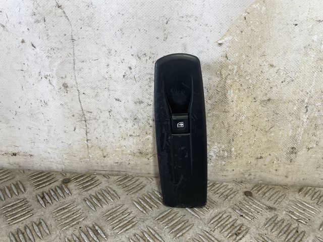 809600004R Renault (RVI)