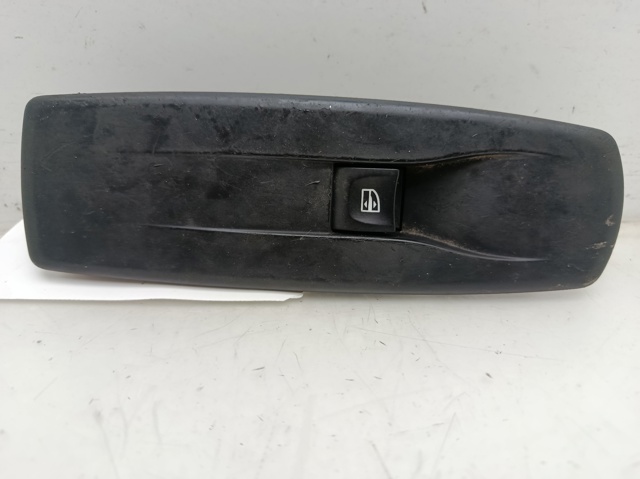 809600004R Renault (RVI)