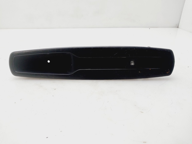 809600018R Renault (RVI)