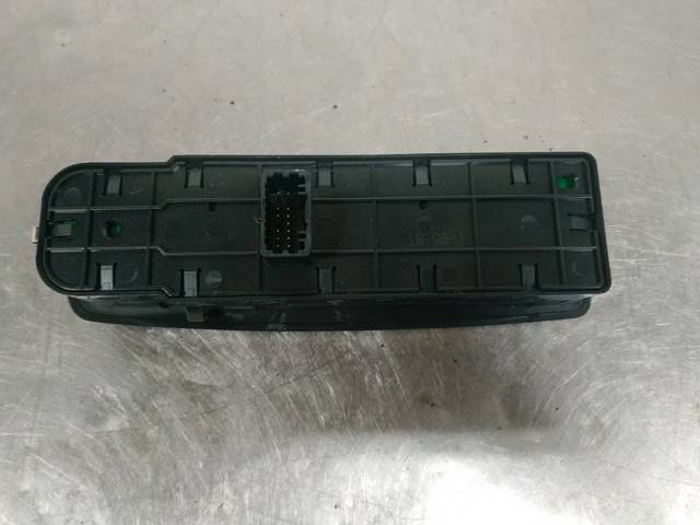 809610007R Renault (RVI)