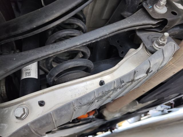 Stabilizator tylny do Audi Q5 FYB, FYG