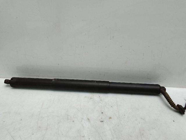 Amortyzator klapy bagażnika (3/5 drzwi-tylnych) 80A827851A VAG