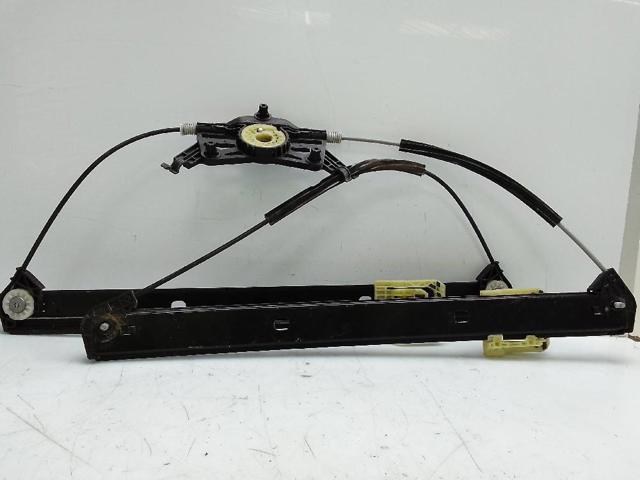 Mechanizm podnoszenia szyby drzwi przednich prawych 80A837462A VAG