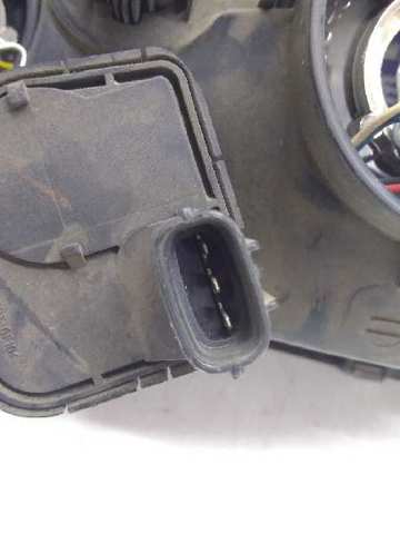 Reflektor prawy Toyota Avensis 1 T22