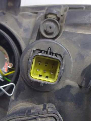 Reflektor prawy Toyota Avensis 1 T22