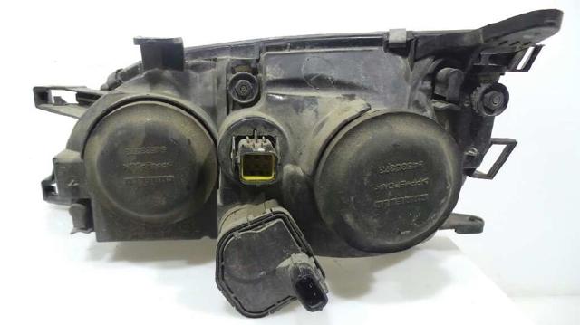 Reflektor prawy Toyota Avensis 1 T22