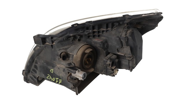 Reflektor prawy 8113005192 TOYOTA