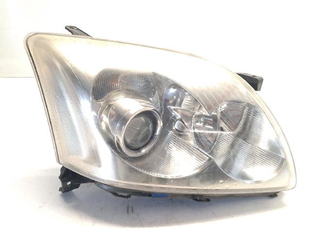 Reflektor prawy 8113005194 TOYOTA