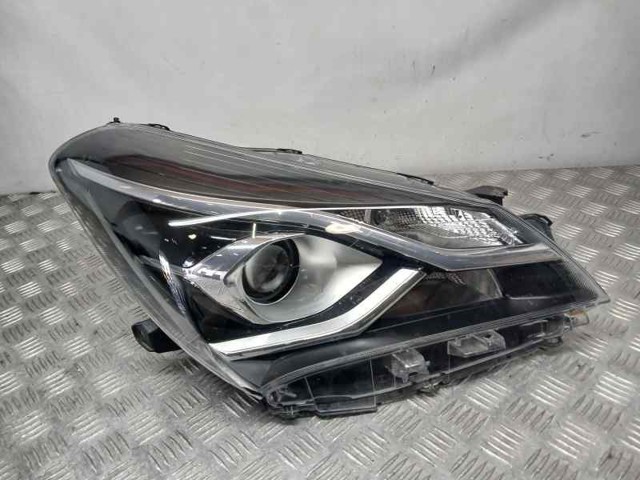 811300DJ90 Toyota