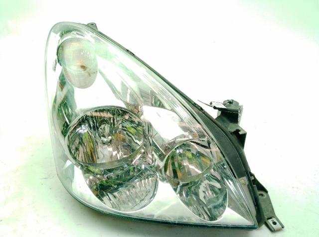 Reflektor prawy 811300F010 TOYOTA