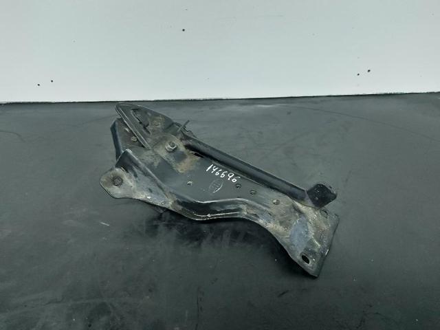 Zamek maski 811303E000 HYUNDAI