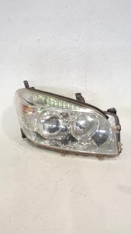 Reflektor prawy 8113042311 TOYOTA