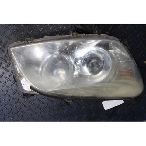 Reflektor prawy 8113042311 TOYOTA