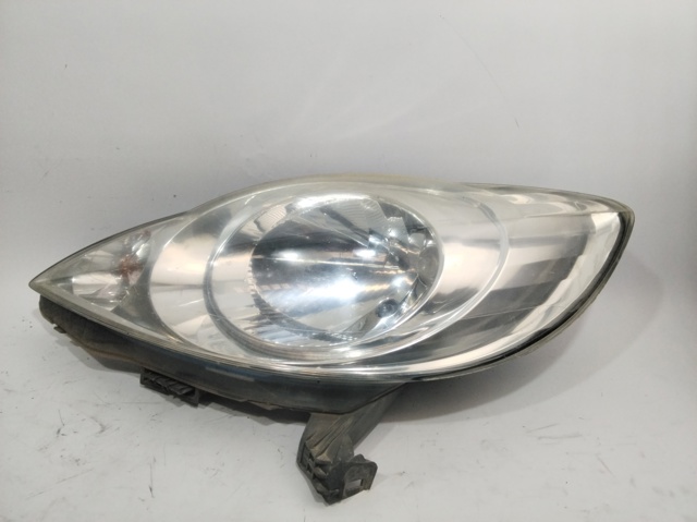 Reflektor lewy 811500H030 PEUGEOT
