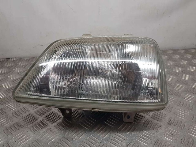 Kupić Reflektor lewy Daihatsu Terios  J100, J102, J122 w dobrej cenie