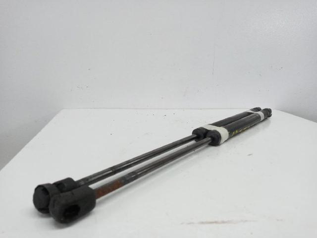 Amortyzator maski 811602B010 HYUNDAI