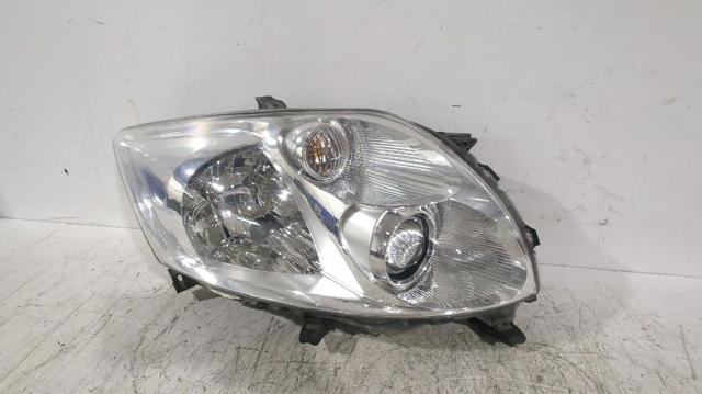 Reflektor lewy 8117002460 TOYOTA