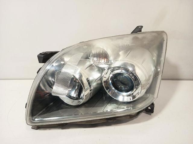 Reflektor lewy 8117005194 TOYOTA