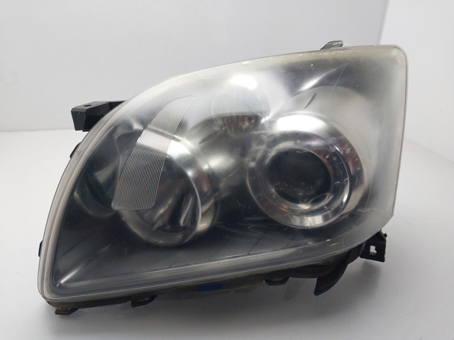 Reflektor lewy 8117005194 TOYOTA