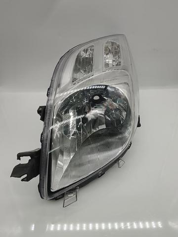 Reflektor lewy 811700D120 TOYOTA