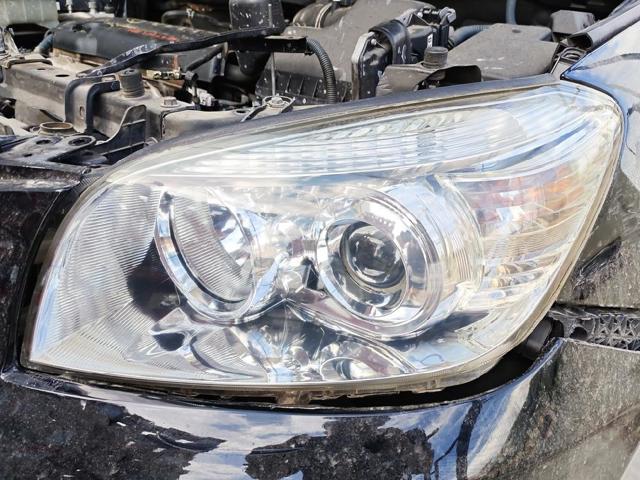 Reflektor lewy 8117042311 TOYOTA