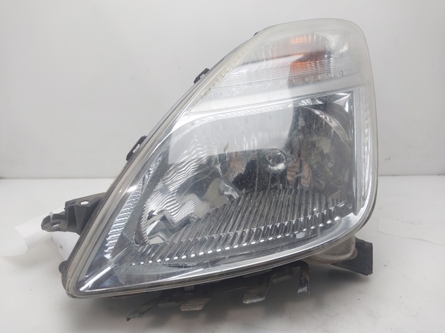Reflektor lewy 8117047181 TOYOTA