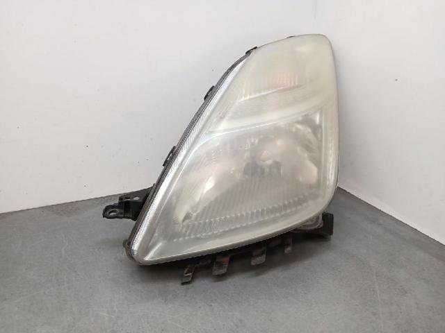 Reflektor lewy 8117047181 TOYOTA