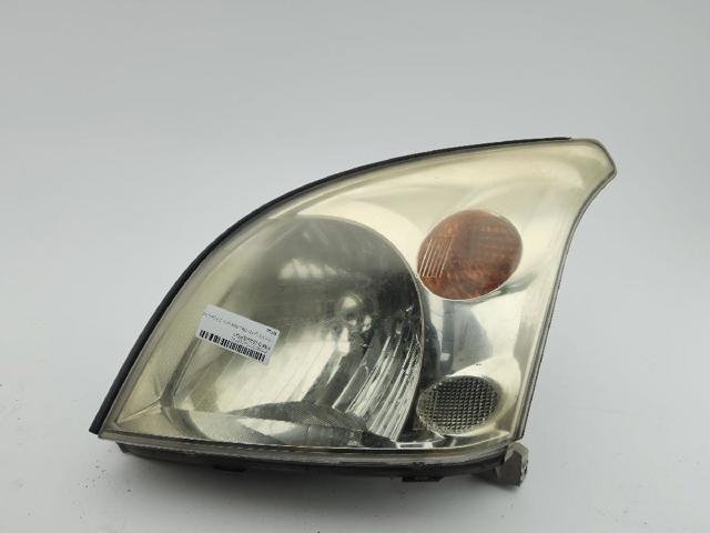Reflektor lewy 811706A060 TOYOTA