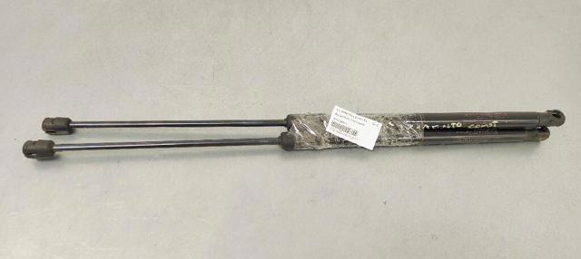 Amortyzator maski 811813E011 HYUNDAI